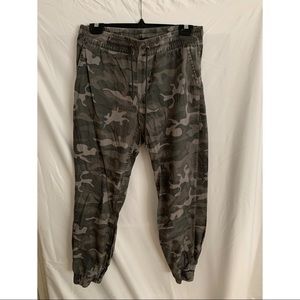 Seven Sisters Cargo Pants
